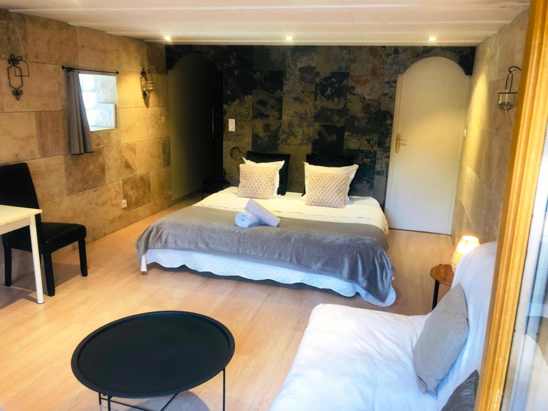 Chambres D'Hote Dijon Clair De Lune Chenôve Exteriör bild